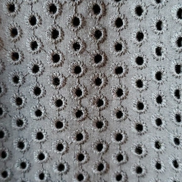 J. CREW 100% COTTON EYELET "FLUTTER SLEEVE" BLACK SHORT SLEEVE DRESS SZ 6 - Picture 4 of 10